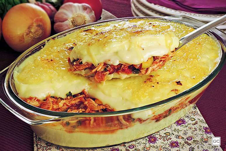 Guia da Cozinha - 7 receitas de pur&ecirc; recheado para refei&ccedil;&otilde;es diferentes