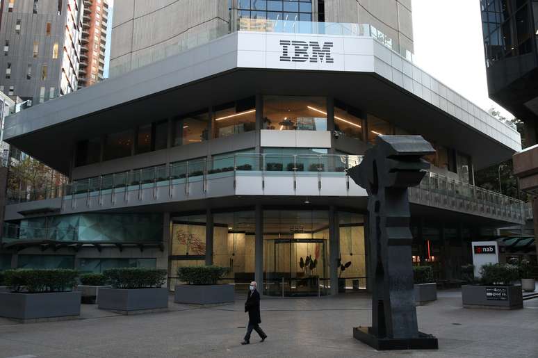 Vista da fachada do prédio da IBM na Austrália. 3/6/2020. REUTERS/Loren Elliott