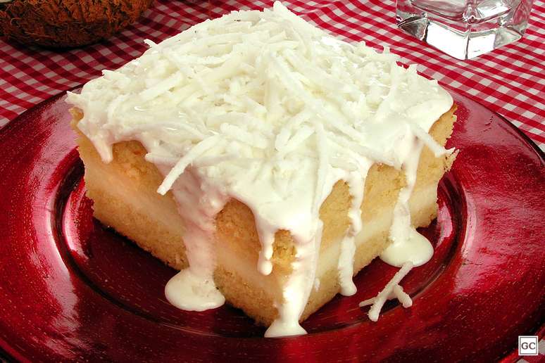 Guia da Cozinha - Bolo de coco: opções diferentes para apostar no café da tarde