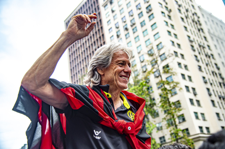 Jorge Jesus comemorando o título da Libertadores de 2019 pelo Flamengo. (Foto: Divulgação/Flamengo)