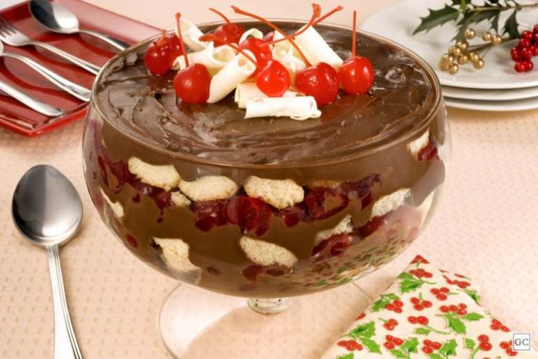 Guia da Cozinha - Pavê de Natal: sobremesa fácil pronta em 20 minutos