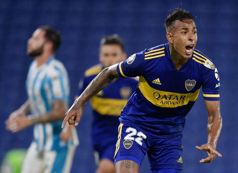 Boca Juniors elimina o Racing e enfrenta o Santos na semifinal da Libertadores