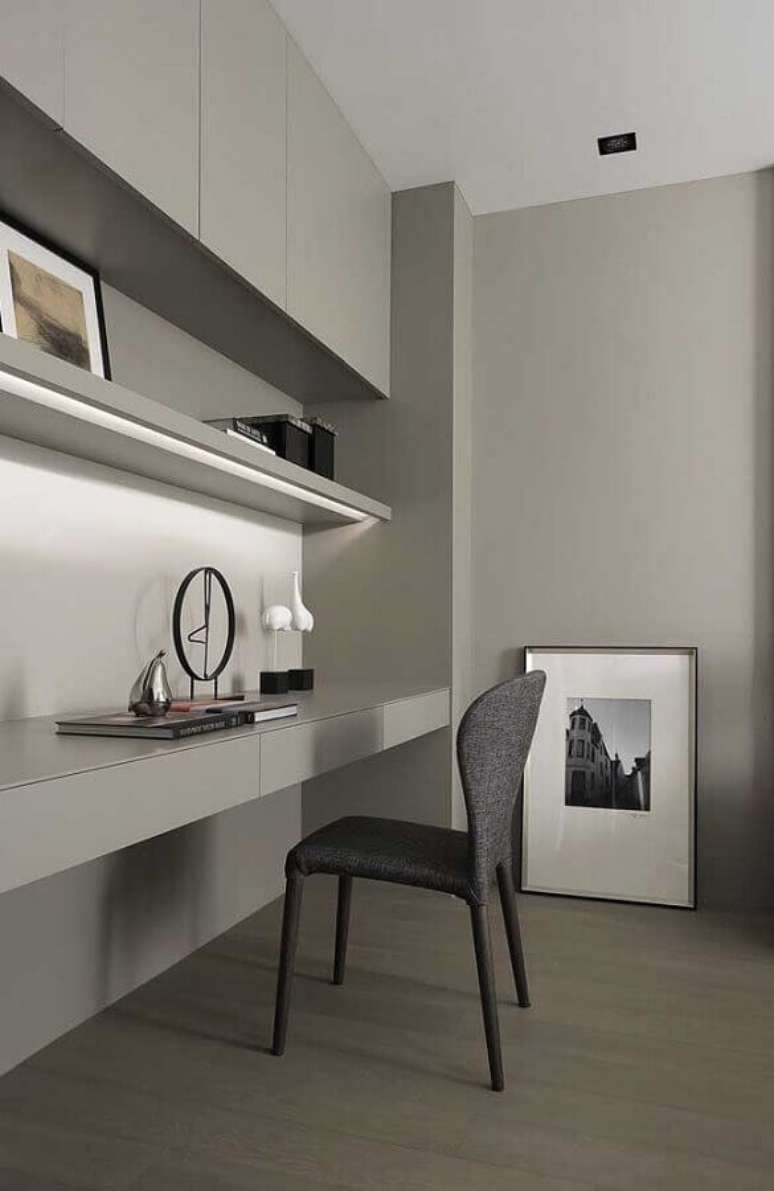 27. Escritório minimalista moderno decorado em tons de cinza – Foto: Home Fashion Ttrend