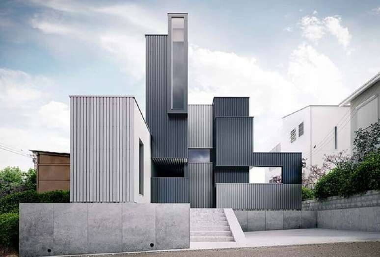 1. Tons de cinza são muito usados em fachadas de casas modernas – Foto: Revista VD