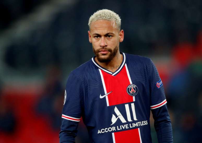 Neymar durante partida do Paris St Germain contra o Istanbul Basaksehir pela Liga dos Campeões
09/12/2020 REUTERS/Charles Platiau