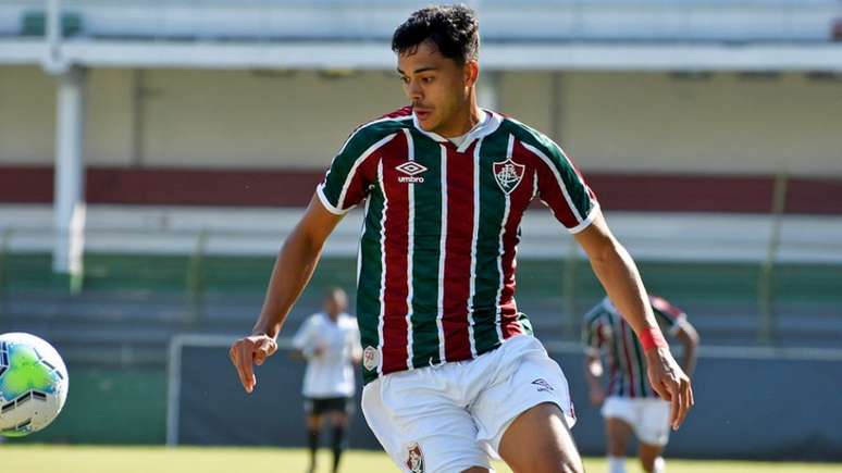 Matheus Pato está de contrato renovado com o Fluminense (Foto: Mailson Santana/Fluminense FC)