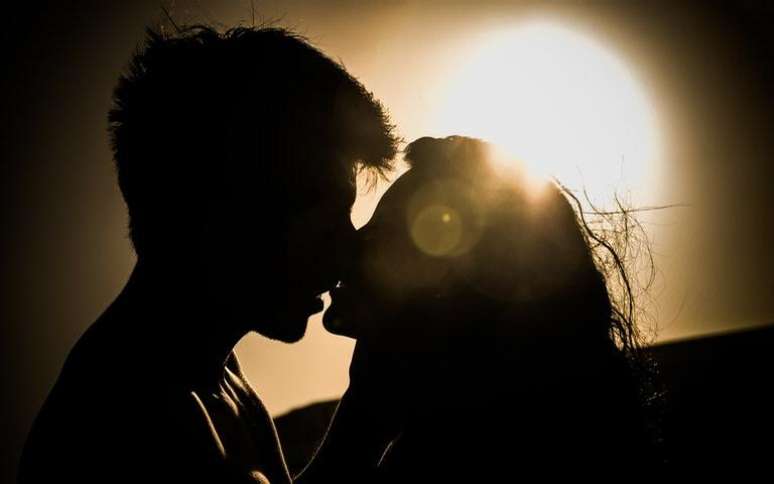 O beijo ideal para conquistar o par de cada signo -