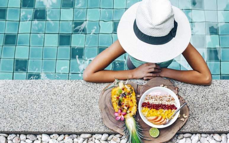 Dieta no verão: dicas saudáveis para emagrecer no clima quente