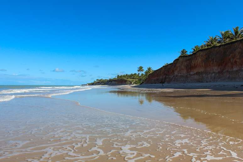 Praias do sul da Bahia estão atraindo turistas