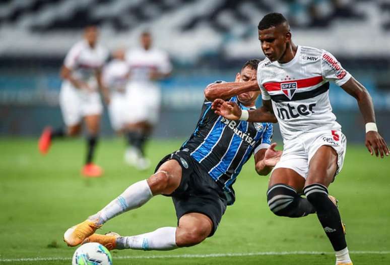 São Paulo x Grêmio: confira as prováveis escalações