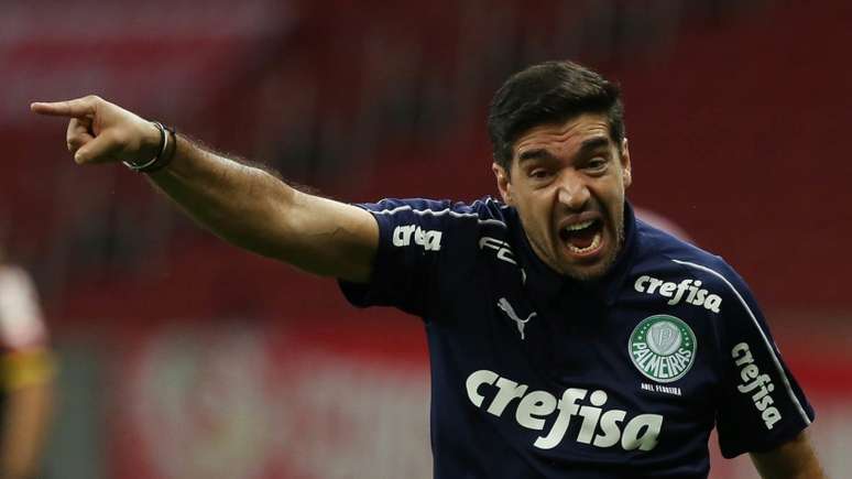 Abel Ferreira não terá muito tempo para treinamentos no primeiro mês de 2021 (Foto: Cesar Greco/Palmeiras)