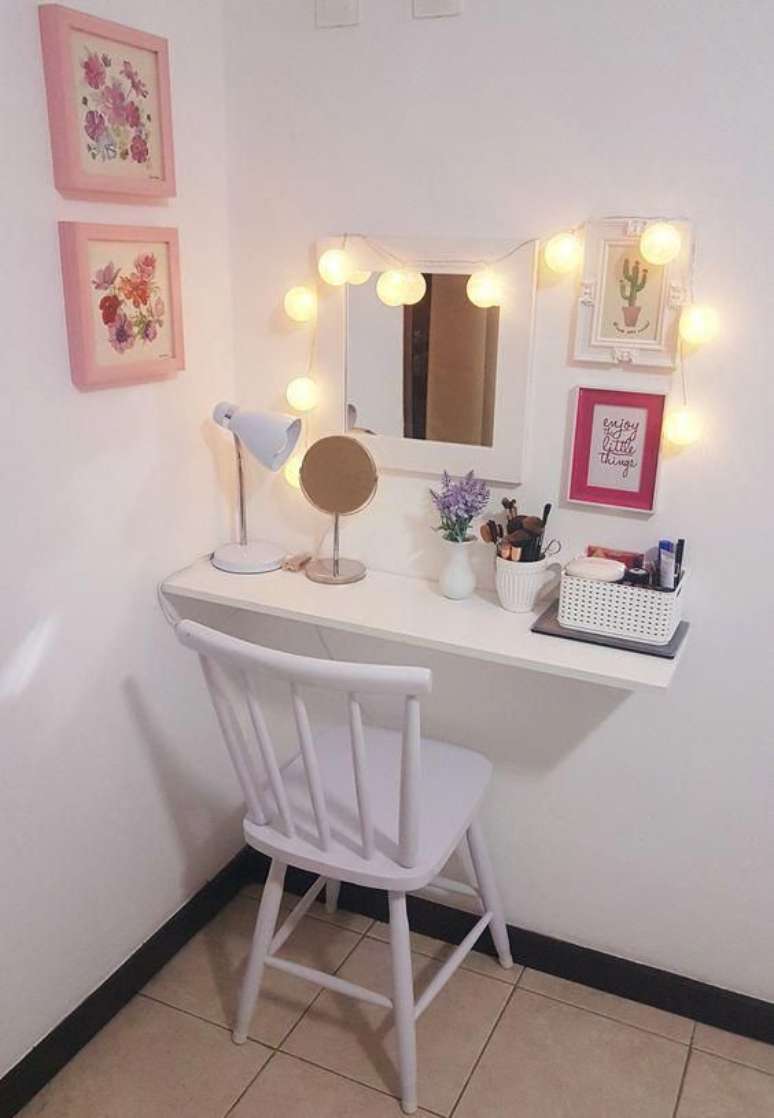 36. Quarto com penteadeira DIY super charmosa – Via: Pinterest