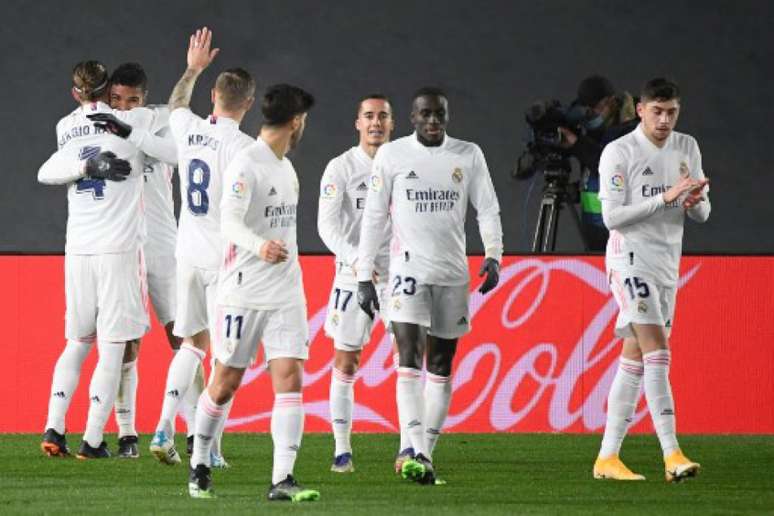 Real Madrid entra em campo nesta sexta-feira (Foto: OSCAR DEL POZO / AFP)