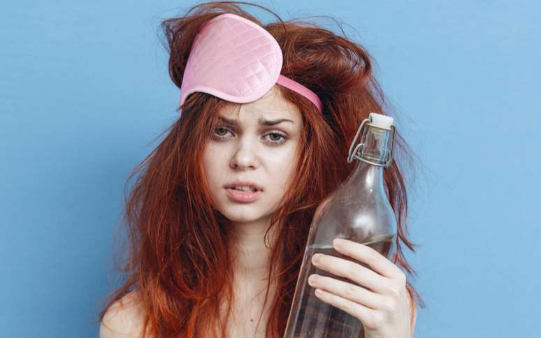 Ressaca de ano novo: 7 sucos e ch&aacute;s para se recuperar mais r&aacute;pido