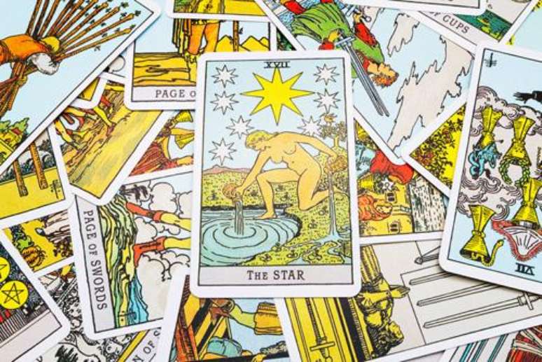 Saiba como aplicar o Tarot para Autoconhecimento - Shutterstock