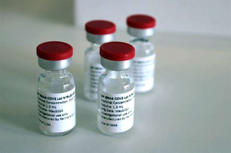 Vacina italiana anti-Covid da Reithera ainda está na fase 3 de testes