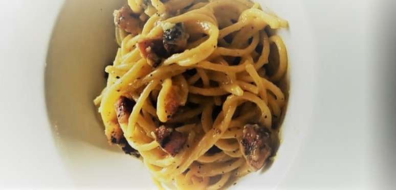 Guia da Cozinha - Espaguete à carbonara para refeições fáceis e irresistíveis