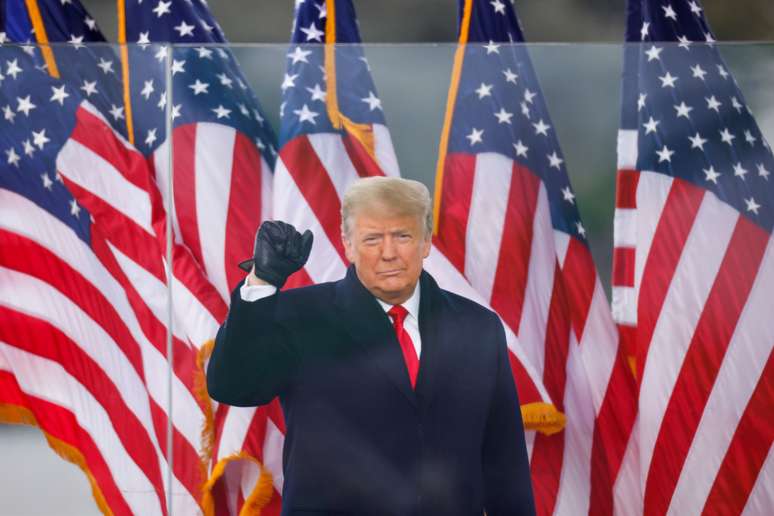 Presidente dos EUA, Donald Trump, participa de comício em Washington
06/01/2020 REUTERS/Jim Bourg