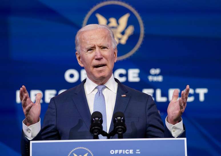 Presidente eleito dos EUA, Joe Biden, faz pronunciamento sobre protestos em Washington
06/01/2021
REUTERS/Kevin Lamarque