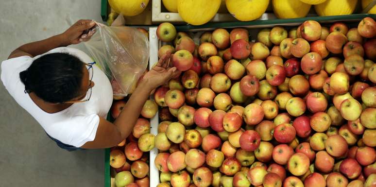 Supemercado em S&atilde;o Paulo. REUTERS/Paulo Whitaker
