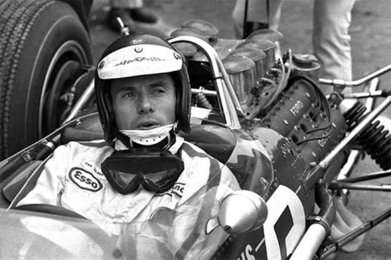 Jim Clark: morreu numa corrida de Fórmula após vencer o GP da África do Sul.