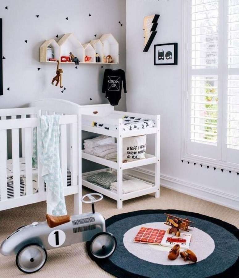 51. Prateleiras infantil para quarto com formatos lúdicos. Fonte: Pinterest