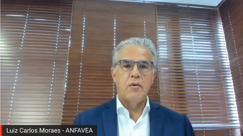 Luiz Carlos Moraes, presidente da Anfavea: previsão cautelosa para as vendas de 2021.