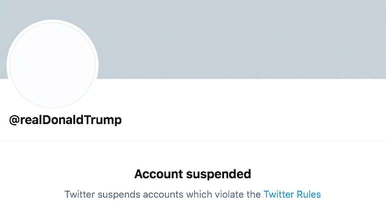Agora, perfil de Trump no Twitter está sem imagem e com aviso de 'conta suspensa'