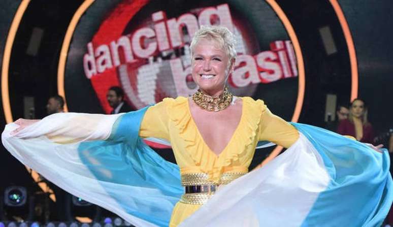 Xuxa à frente da apresentação do 'Dancing Brasil'.