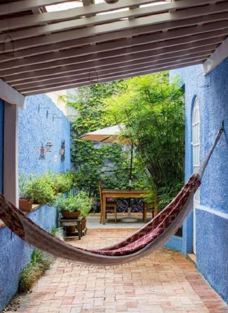 3. Muros decorados com textura decoram a &aacute;rea externa. Fonte: Pinterest