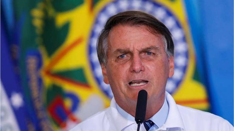 Para presidente Jair Bolsonaro, faltou à Ford "dizer a verdade" sobre o que motivou sua saída do Brasil