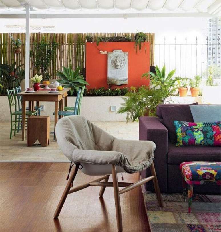 75. N&atilde;o &eacute; somente em ambientes externos que a cerca pode ser utilizada. Fonte: Pinterest