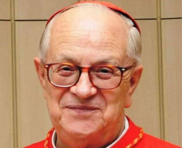 Cardeal Eusébio Scheid tinha 88 anos e contraiu Covid-19 há uma semana