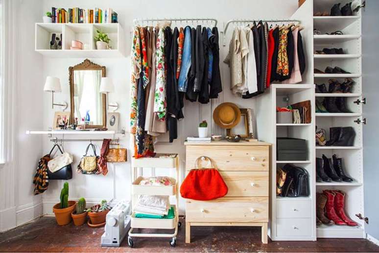 44. Aprenda como fazer um closet no quarto – Via: Pinterest