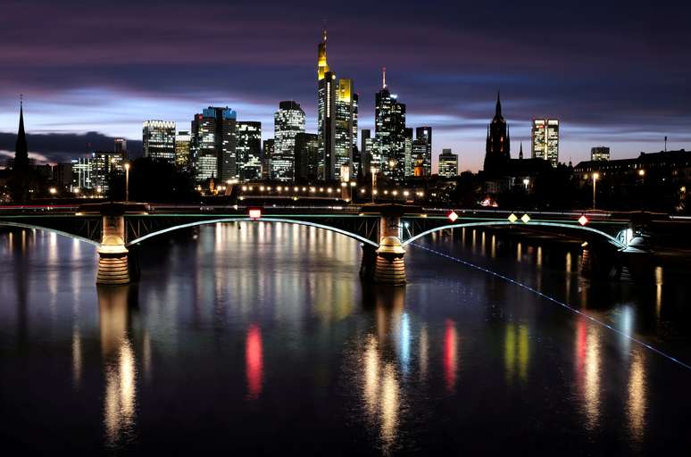 Distrito financeiro de Frankfurt, Alemanha. REUTERS/Kai Pfaffenbach/File Photo 