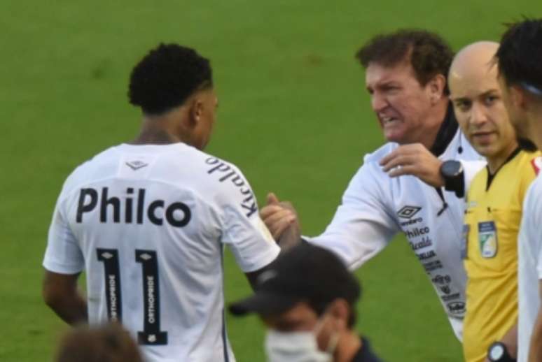 Cuca e Marinho cobraram a diretoria (Foto: Ivan Storti/Santos FC)