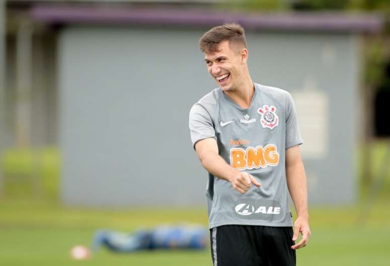 Lucas Piton pode ter volta antecipada por conta de cirurgia robótica (Foto: Rodrigo Coca/Ag. Corinthians)