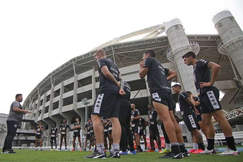 Cobrança da diretoria visou fazer com que o Alvinegro não se deixe levar pela a (Foto: Vitor Silva/Botafogo)