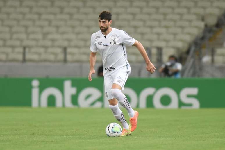 Luan Peres é titular absoluto na zaga do Santos (Foto: Ivan Storti/Santos FC)