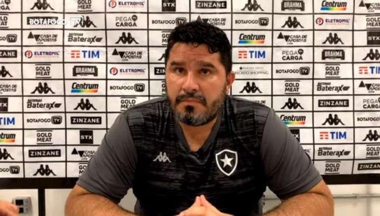 'Enquanto for matematicamente possível vou lutar com todas as minhas forças', diz o comandante do Alvinegro (Reprodução - Botafogo TV)