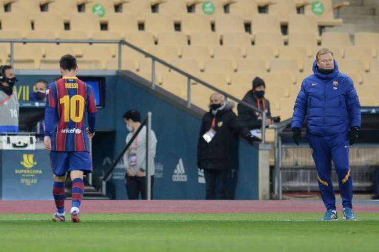 Messi foi expulso pela primeira vez no Barcelona (Foto: CRISTINA QUICLER / AFP)