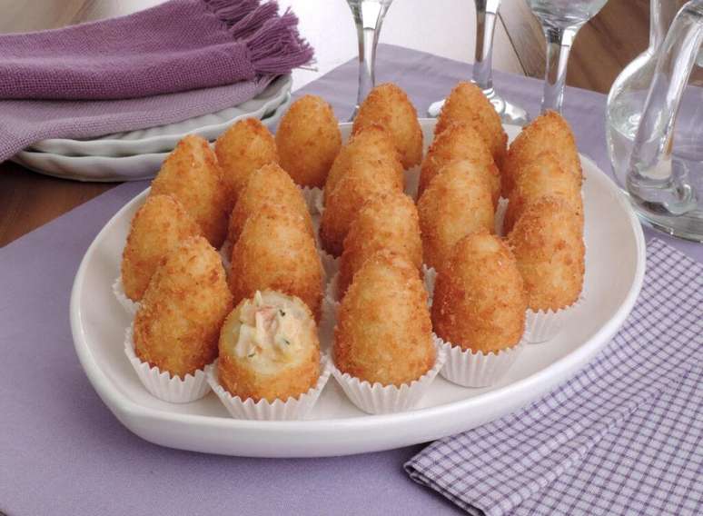 Guia da Cozinha - Coxinha de frango: 7 maneiras deliciosas para incrementar o salgado