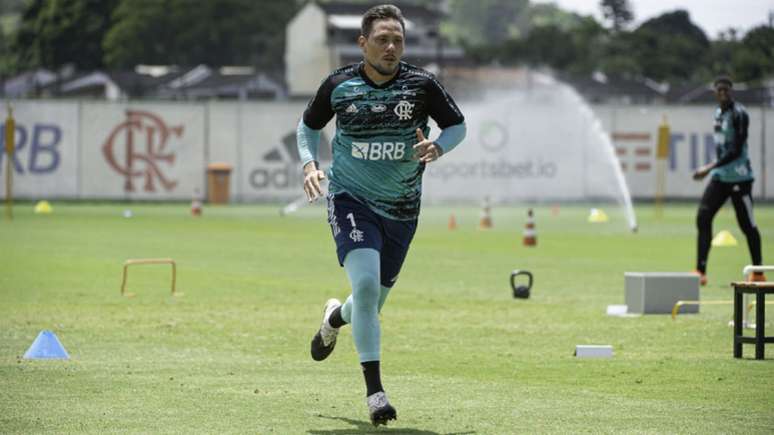 Diego Alves segue como dúvida para o jogo contra o Palmeiras (Foto: Alexandre Vidal/Flamengo)