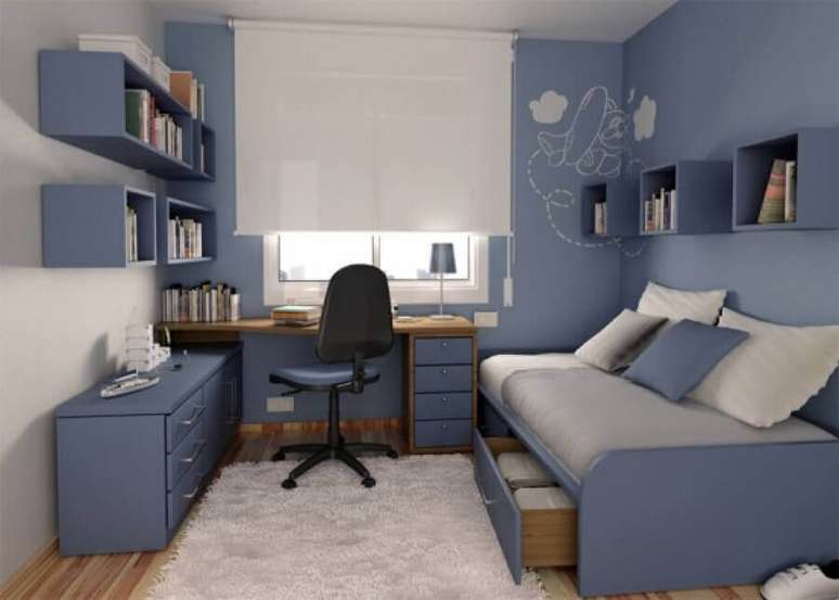 59. Tons de azul para decoração de quarto com escrivaninha simples – Foto: Pinterest