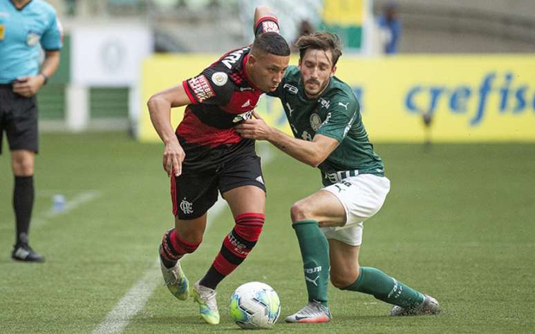 Palmeiras e Flamengo se enfrentam nesta quinta pelo Brasileirão (Foto: Alexandre Vidal / Flamengo)