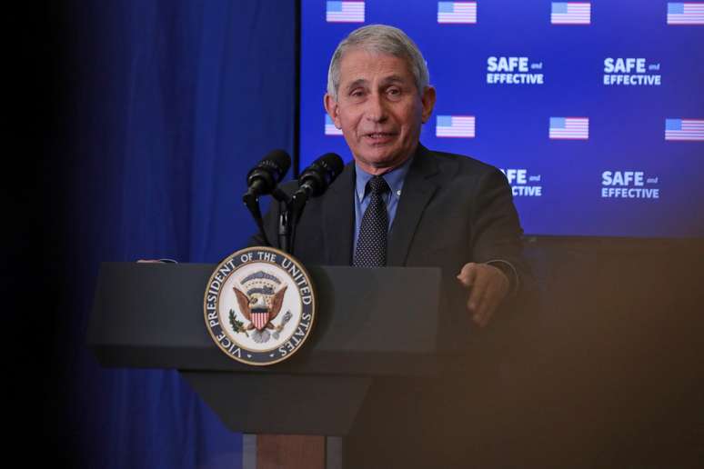 Anthony Fauci na Casa Branca em Washington
18/12/2020 REUTERS/Cheriss May