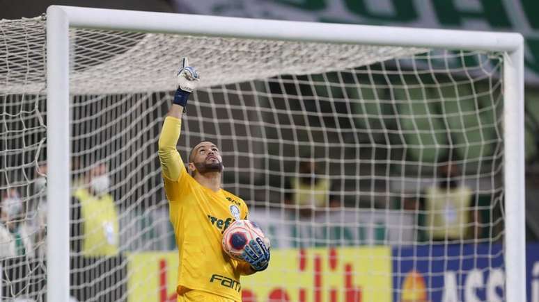 Weverton se afirma cada vez mais no gol do Verdão (Foto: Cesar Greco/Palmeiras)