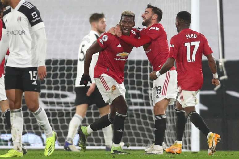 Pogba marcou um belo gol para dar a vitória ao United (Foto: CLIVE ROSE / POOL / AFP)