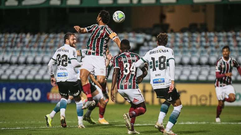 Fluminense e Coritiba ficaram no empate por 3 a 3 (Foto: LUCAS MERÇON / FLUMINENSE F.C.)