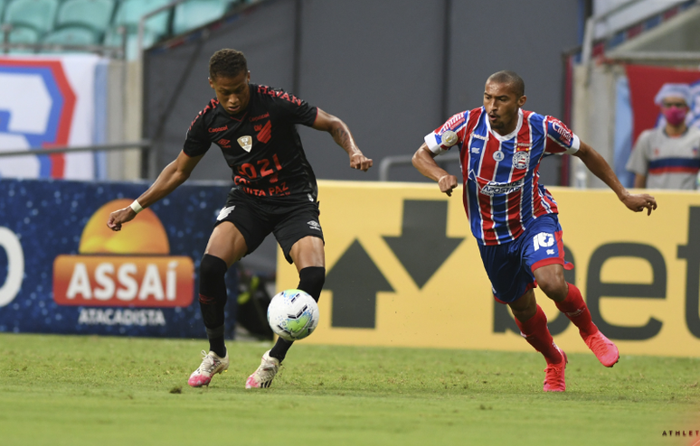 Para Autuori, faltou criatividade no ataque para o Athletico (Foto: Divulgação/Athletico)